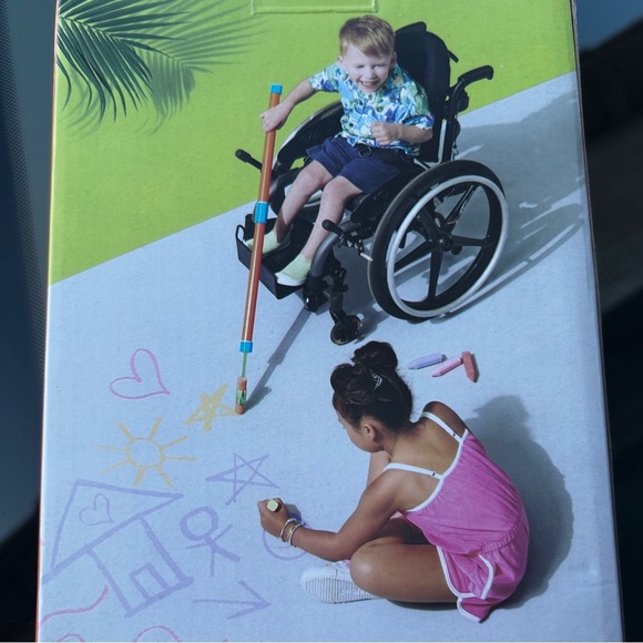 Orange and Green Chalk Holder for Creative Play - Picture 3 of 4